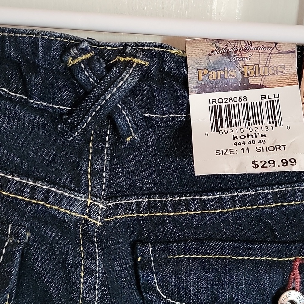 Paris Blues, women's blue jeans 👖, 11 short, flared legs. NWT - Picture 7 of 9
